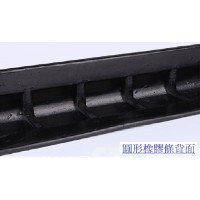 OISCE-004 停車場防撞反光橡膠角條 (圓角)